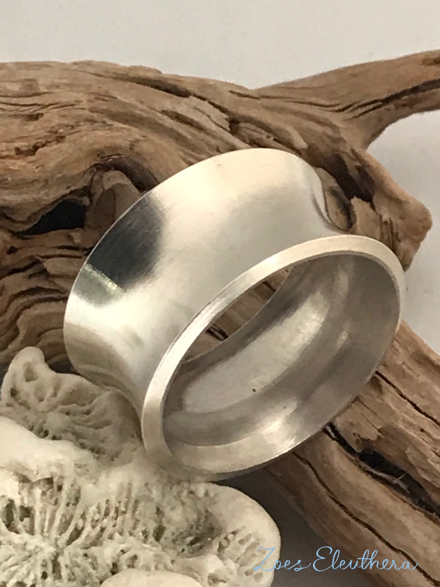 Ring Silber konkav massiv 2 mm