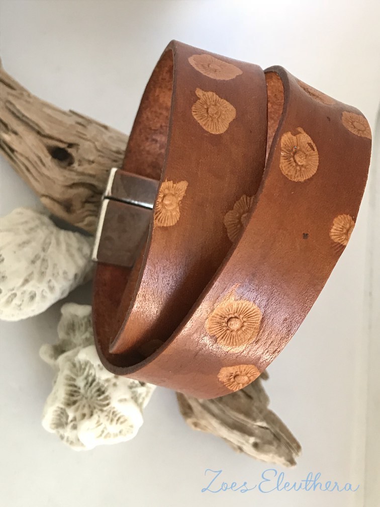 Bracelets leather individual